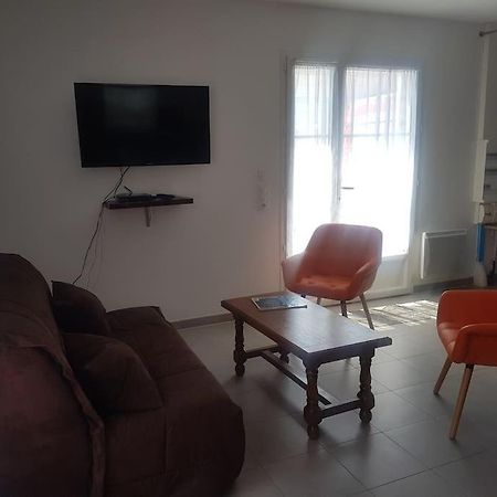 Maison Au Calme A 300M De La Plage Villa ลาโกตินิแยร์ ภายนอก รูปภาพ